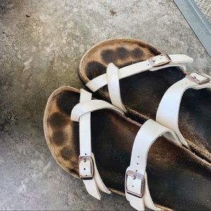 Birkenstock Mayari in Graceful Pearl White